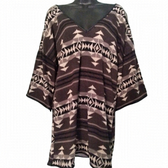 Coveted Clothing Sweaters - southwest aztek tunic shirt v neck